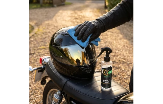 Mgiełka nabłyszczająca do kasku XZONE GIGA TURBO SHINE 250ml