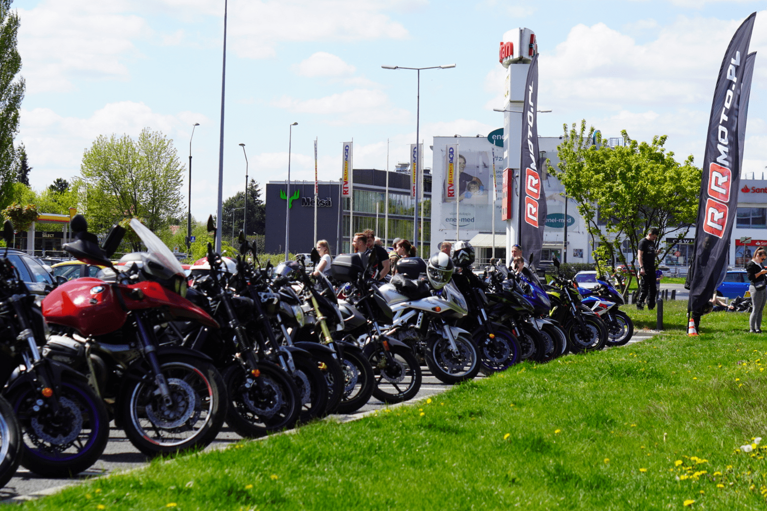 Moto Piknik w RRmoto - Największym sklepie motocyklowym w Warszawie