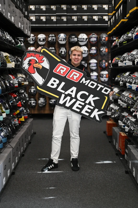 Praca konkursowa do konkursu RRmoto Black Week