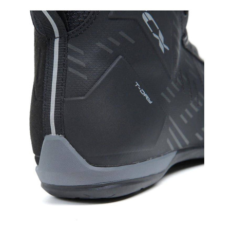 Buty krótkie TCX RO4D WP BLACK czarny