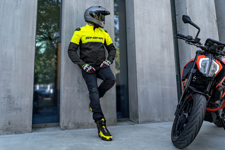 Buty motocyklowe krótkie Shima Edge Vent Men czarny-zółty fluo