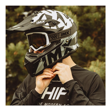 Kask cross IMX FMX-02 GRAPHIC BLACK/WHITE/GREY/METALLIC GREY czarny biały szary