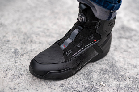 Buty motocyklowe krótkie Shima Edge Vent Men czarny