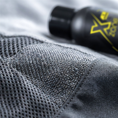 Płyn do prania odzieży motocyklowej XZONE 300ml