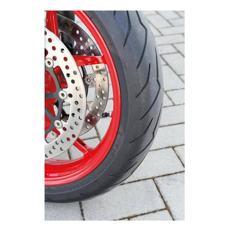 Zestaw pięciu nakrętek na wentyle marki LAMPA