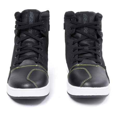 BUTY OZONE SPIN VENTED BLACK/WHITE SOLE