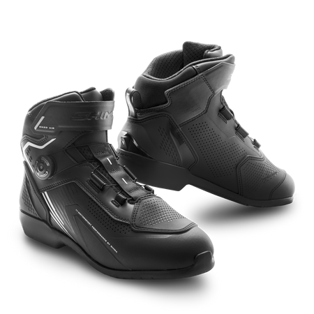 Buty krótkie SHIMA ENZO AIR BLACK/WHITE czarny biały