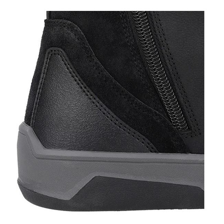 Buty krótkie RICHA TRAVIS WP BLACK czarny