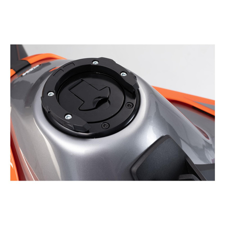 Mocowanie TANK RING SW MOTECH EVO KTM DUKE 125/390 (17-) 790 (18-) BLACK czarny