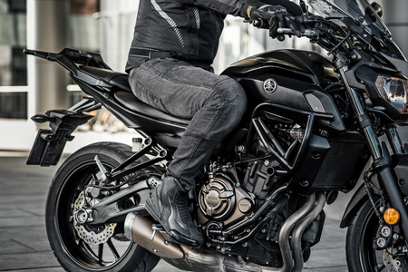 Buty sportowe SHIMA SX-6 BLACK czarny