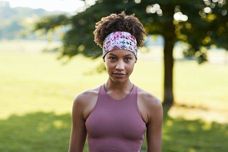 Opaska BUFF COOLNET UV+ TAPERED HEADBAND AZIR MULTI