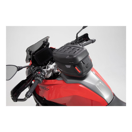 Tankbag SW MOTECH PRO YUKON WP BLACK 6L czarny