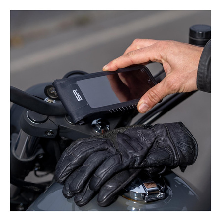 Zestaw z pokrowcem SP CONNECT MOTO BUNDLE NA KIEROWNICĘ BLACK czarny