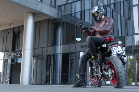 Kurtka skórzana SHIMA HUNTER+ 2.0 BROWN brązowy