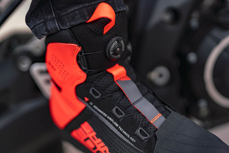 Buty motocyklowe krótkie Shima Edge Vent Men czerwony