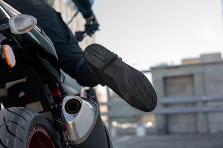 Buty motocyklowe krótkie Shima Edge Vent Men czarny
