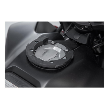 Mocowanie TANK RING SW MOTECH EVO KTM 990 SUPER DUKE/790 ADV BLACK czarny