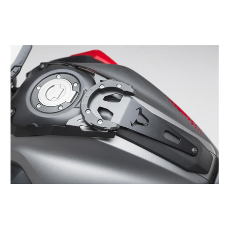 Mocowanie TANK RING SW MOTECH EVO YAMAHA MT-07 (14-17)/MOTO CAGE (15-) BLACK czarny