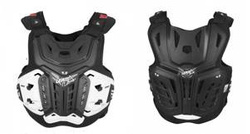 Buzer LEATT CHEST PROTECTOR 4.5 BLACK czarny biały