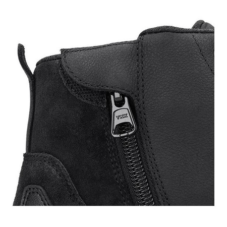 Buty krótkie RICHA TRAVIS WP BLACK czarny